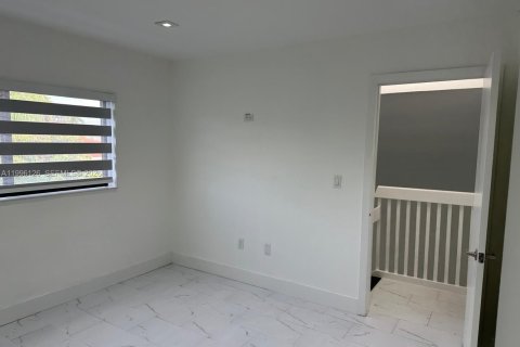 Adosado en alquiler en Homestead, Florida, 2 dormitorios, 97.08 m2 № 2058372 - foto 21