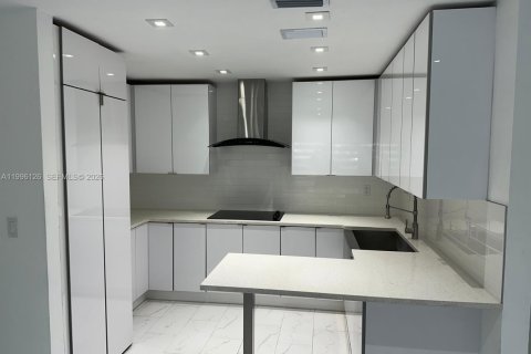 Adosado en alquiler en Homestead, Florida, 2 dormitorios, 97.08 m2 № 2058372 - foto 13