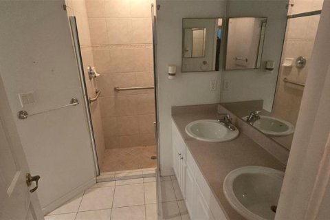 Купить виллу или дом в Норт-Порт, Флорида 5 комнат, 155.33м2, № 1909803 - фото 10