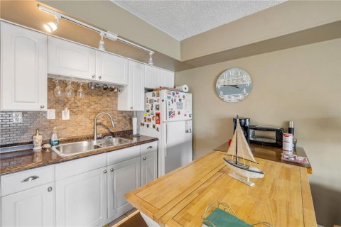 Copropriété à vendre à New Smyrna Beach, Floride: 1 chambre, 42.64 m2 № 1829850 - photo 14