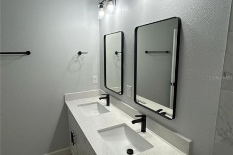 House in Rotonda, Florida 4 bedrooms, 169.73 sq.m. № 1856428 - photo 7