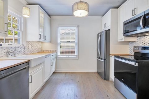Купить виллу или дом в Орландо, Флорида 4 комнаты, 164.99м2, № 2329685 - фото 17