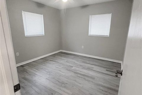 Casa en venta en Winter Haven, Florida, 2 dormitorios, 83.61 m2 № 2238068 - foto 10