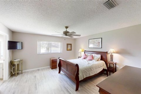 Villa ou maison à louer à Ocala, Floride: 2 chambres, 135.08 m2 № 1822371 - photo 13