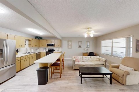 Villa ou maison à louer à Ocala, Floride: 2 chambres, 135.08 m2 № 1822371 - photo 5
