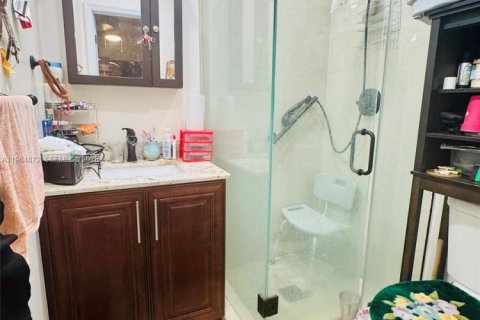 Купить виллу или дом в Хомстед, Флорида 3 спальни, 120.03м2, № 2028188 - фото 26