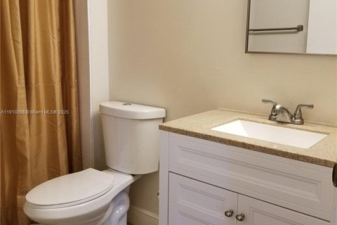 Купить кондоминиум в Санрайз, Флорида 1 спальня, 70.05м2, № 2013140 - фото 6