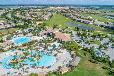 Villa ou maison à louer à Four Corners, Floride: 5 chambres, 353.86 m2 № 1584685 - photo 11