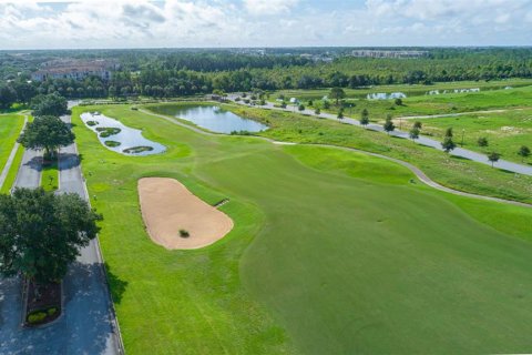 Villa ou maison à louer à Four Corners, Floride: 5 chambres, 353.86 m2 № 1584685 - photo 9