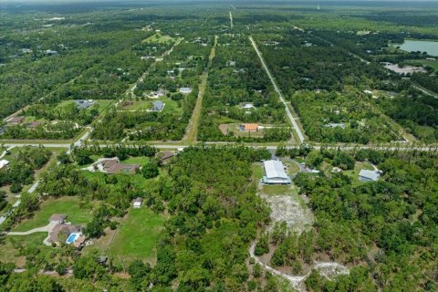 Купить земельный участок в Норт-Порт, Флорида № 2222151 - фото 16