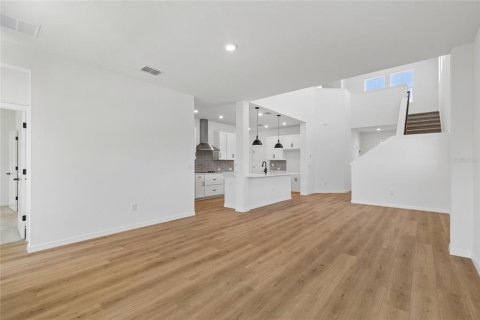Купить виллу или дом в Брейдентон, Флорида 4 комнаты, 224.27м2, № 2355081 - фото 12