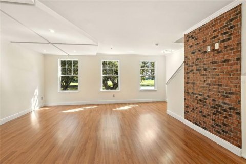Townhouse in Celebration, Florida 3 bedrooms, 152.36 sq.m. № 1856612 - photo 9