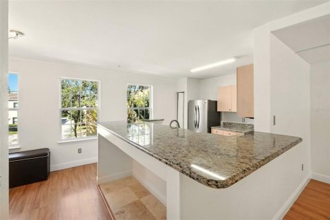 Townhouse in Celebration, Florida 3 bedrooms, 152.36 sq.m. № 1856612 - photo 16