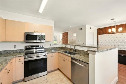 Townhouse in Celebration, Florida 3 bedrooms, 152.36 sq.m. № 1856612 - photo 21