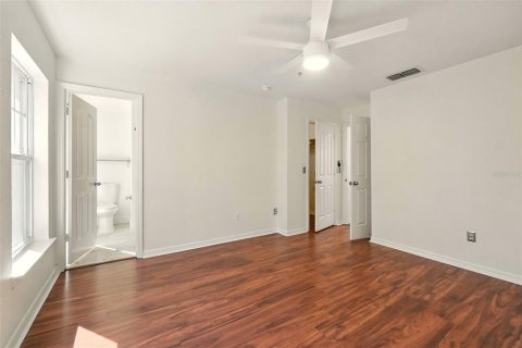 Townhouse in Celebration, Florida 3 bedrooms, 152.36 sq.m. № 1856612 - photo 26