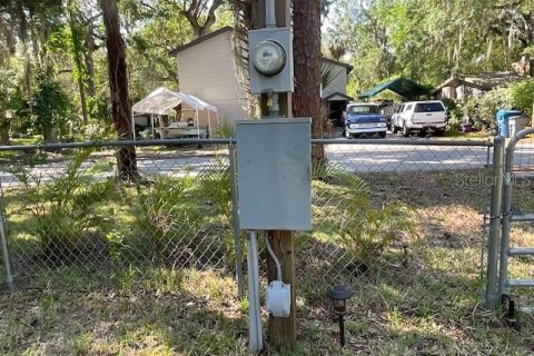 Terreno en venta en Weeki Wachee, Florida № 1725108 - foto 8