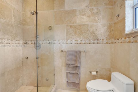 Villa ou maison à louer à Key Biscayne, Floride: 5 chambres, 337.51 m2 № 2257090 - photo 22