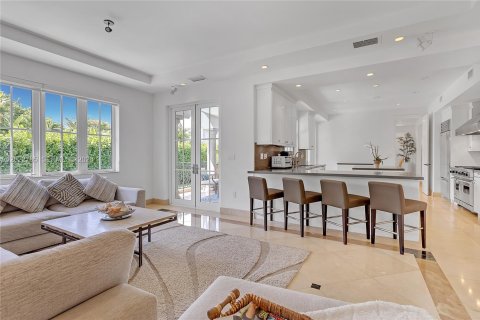 Villa ou maison à louer à Key Biscayne, Floride: 5 chambres, 337.51 m2 № 2257090 - photo 11
