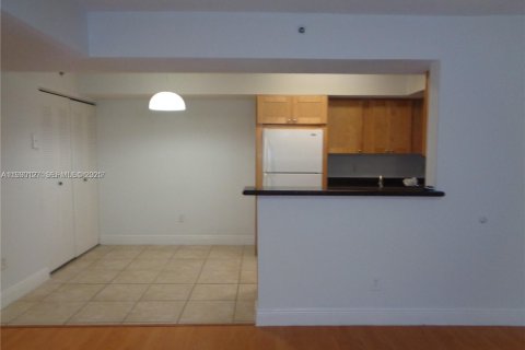 Condominio en alquiler en Coconut Creek, Florida, 2 dormitorios, 104.98 m2 № 2034174 - foto 3