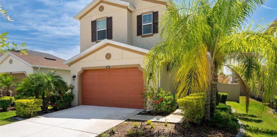 House in Wesley Chapel, Florida 4 bedrooms, 231.79 sq.m. № 1653558