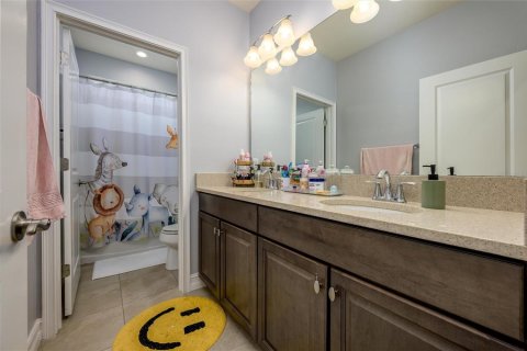 House in Wesley Chapel, Florida 4 bedrooms, 231.79 sq.m. № 1653558 - photo 24