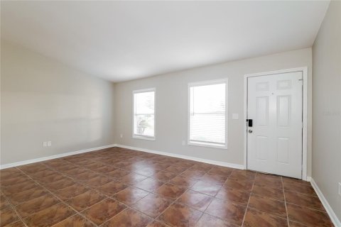 Casa en alquiler en Kissimmee, Florida, 3 dormitorios, 94.2 m2 № 1851620 - foto 5