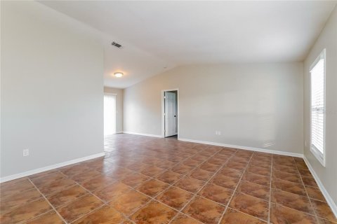 Casa en alquiler en Kissimmee, Florida, 3 dormitorios, 94.2 m2 № 1851620 - foto 3