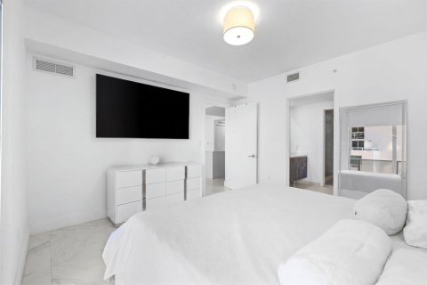 Купить кондоминиум в Майами, Флорида 3 комнаты, 65.96м2, № 2241091 - фото 6