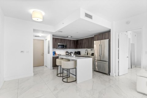 Купить кондоминиум в Майами, Флорида 3 комнаты, 65.96м2, № 2241091 - фото 2