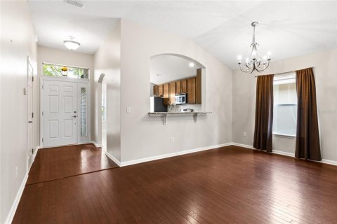 House in Gainesville, Florida 3 bedrooms, 154.12 sq.m. № 1518071 - photo 4