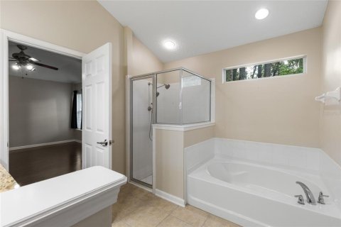House in Gainesville, Florida 3 bedrooms, 154.12 sq.m. № 1518071 - photo 15