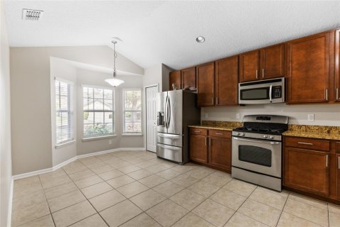 House in Gainesville, Florida 3 bedrooms, 154.12 sq.m. № 1518071 - photo 7