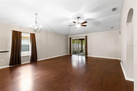 House in Gainesville, Florida 3 bedrooms, 154.12 sq.m. № 1518071 - photo 11
