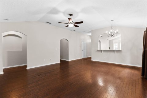 House in Gainesville, Florida 3 bedrooms, 154.12 sq.m. № 1518071 - photo 10