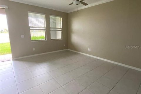 Adosado en alquiler en Wesley Chapel, Florida, 3 dormitorios, 163.51 m2 № 1846897 - foto 9