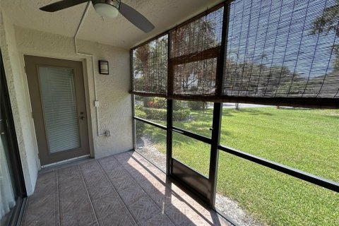 Condo in South Pasadena, Florida, 2 bedrooms  № 2321274 - photo 27