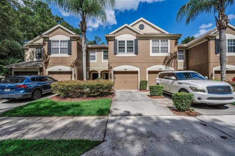 Touwnhouse à vendre à Tampa, Floride: 3 chambres, 150.97 m2 № 2221416 - photo 2