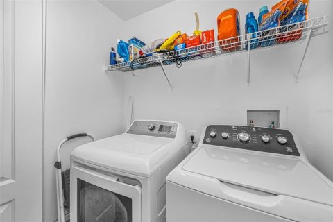 Touwnhouse à vendre à Tampa, Floride: 3 chambres, 150.97 m2 № 2221416 - photo 20