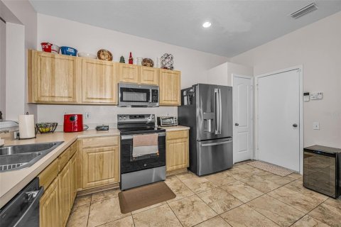 Touwnhouse à vendre à Tampa, Floride: 3 chambres, 150.97 m2 № 2221416 - photo 10