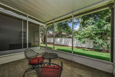 Touwnhouse à vendre à Tampa, Floride: 3 chambres, 150.97 m2 № 2221416 - photo 22