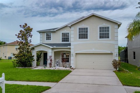 House in Tampa, Florida 4 bedrooms, 269.79 sq.m. № 2109812
