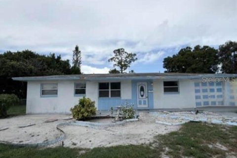 Casa en Stuart, Florida 3 dormitorios, 108.7 m2 № 2319158