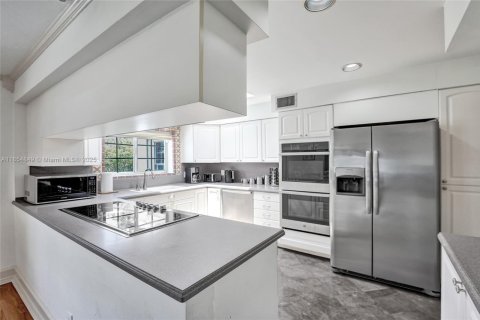 House in Fort Lauderdale, Florida 4 bedrooms, 234.3 sq.m. № 1872753 - photo 30