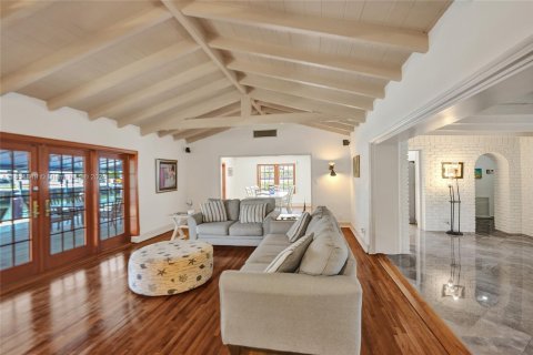House in Fort Lauderdale, Florida 4 bedrooms, 234.3 sq.m. № 1872753 - photo 23