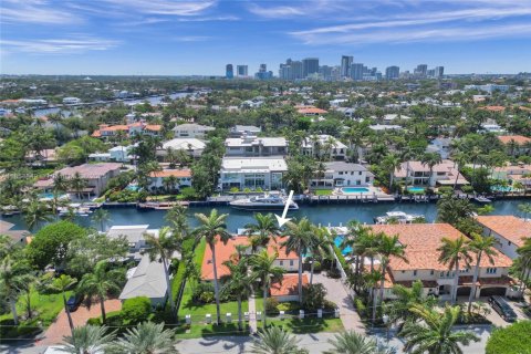 House in Fort Lauderdale, Florida 4 bedrooms, 234.3 sq.m. № 1872753 - photo 15