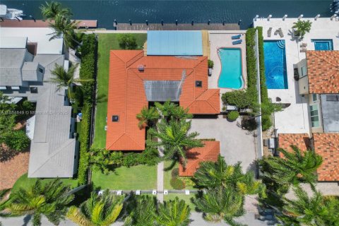 House in Fort Lauderdale, Florida 4 bedrooms, 234.3 sq.m. № 1872753 - photo 8