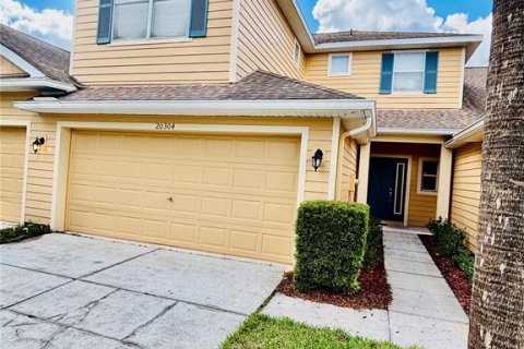 Townhouse in Tampa, Florida 3 bedrooms, 135.17 sq.m. № 2428765