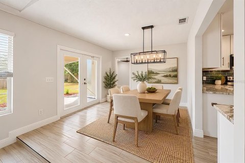 Villa ou maison à vendre à Deltona, Floride: 4 chambres, 163.79 m2 № 2427359 - photo 10