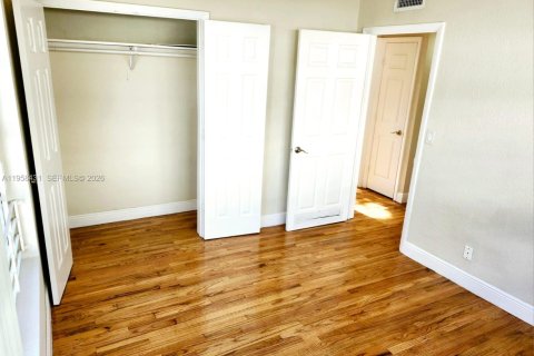 Copropriété à louer à Miami Beach, Floride: 2 chambres, 84.36 m2 № 2022214 - photo 14