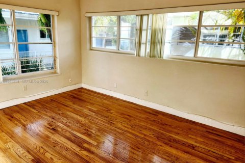 Copropriété à louer à Miami Beach, Floride: 2 chambres, 84.36 m2 № 2022214 - photo 19